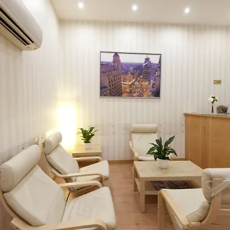 Hostal Abami II-2