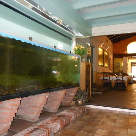 Hostal Can Pou-3