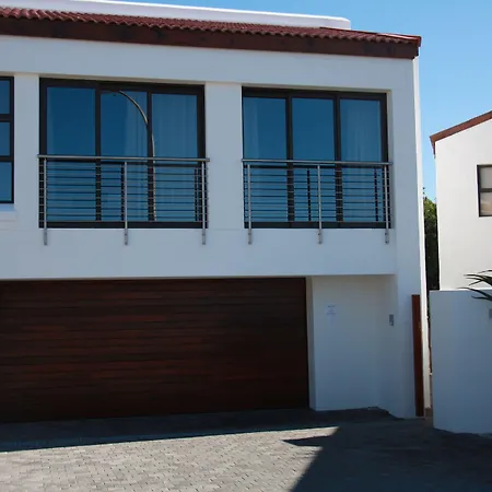Supertubes Guesthouse-3