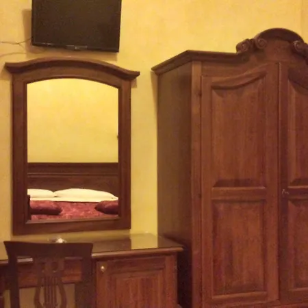 Pitagora B&B-3