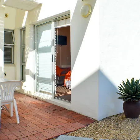 Small Bay Guest House-2