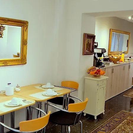 Hotel Cornelia-2