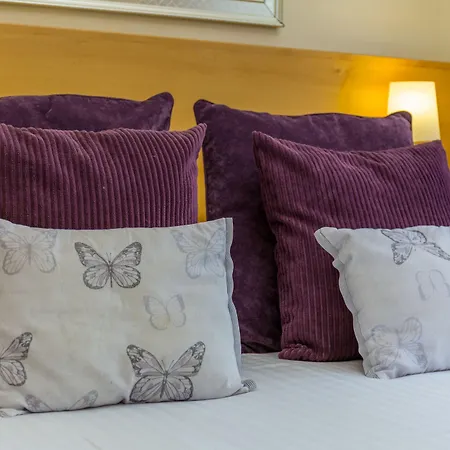 The Gables Guest House-3