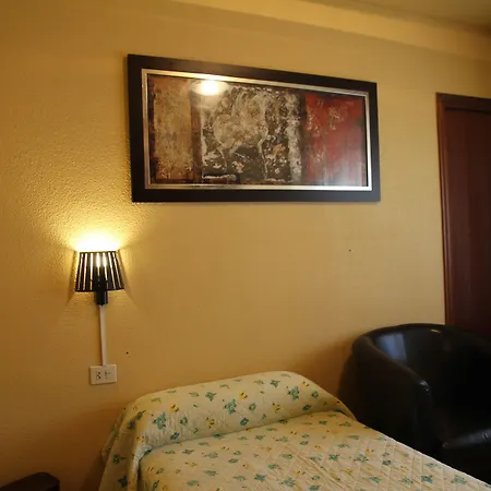 Hostal Acella-3