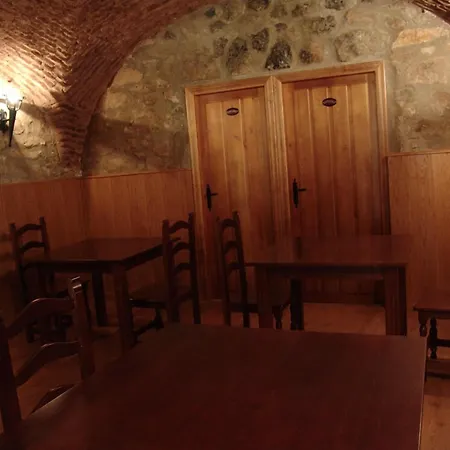 Hostal San Miguel-3