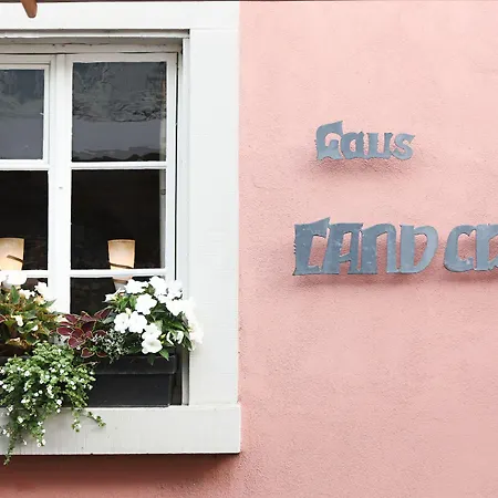 Hotel Haus Landgraf-3