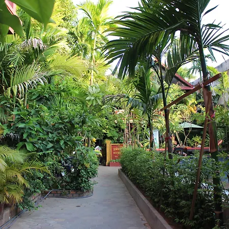 Bou Savy Guesthouse-3