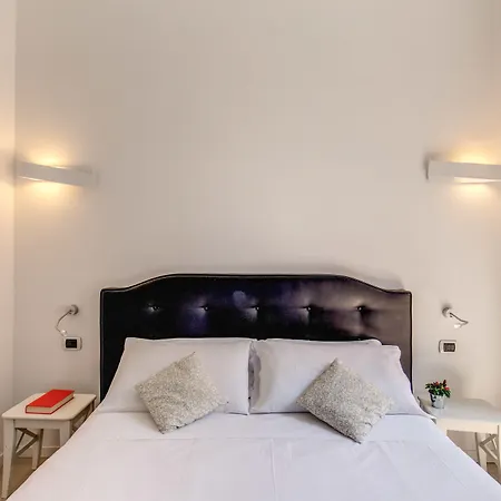 Manin Suites Lt-2