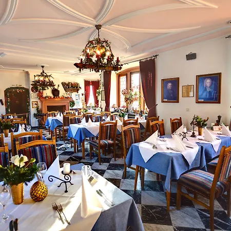 Hotel Deutschherrenhof-2
