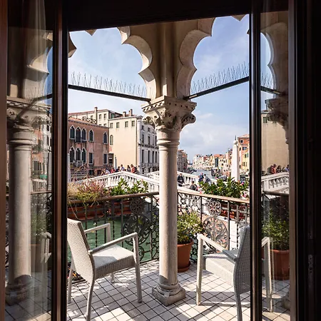 Palazzina Veneziana-3