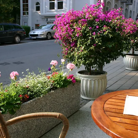 Cafe Schneidewind-2