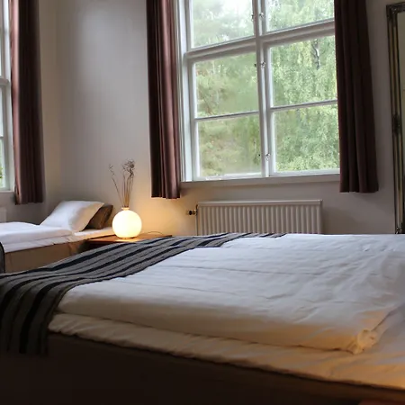 Guesthouse Eleven Hotel-2