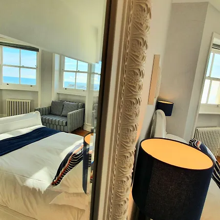 A Room With A View - Free Parking-2