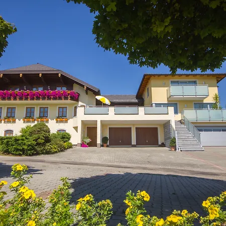 Gästehaus Stabauer-2