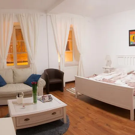Guest House Nokturno-3
