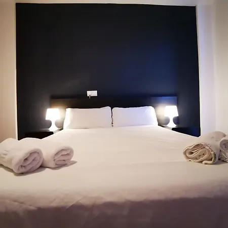 Hostal Balearic (Adults Only)-3