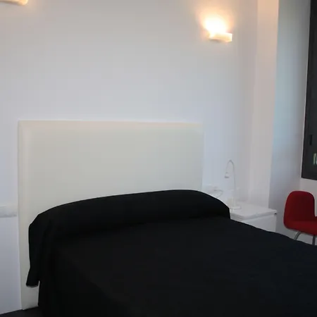 Hostal Tres Campanas-2
