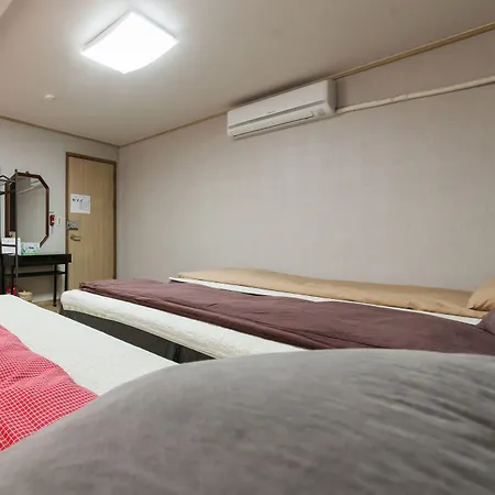 Yehadoye Guesthouse-3