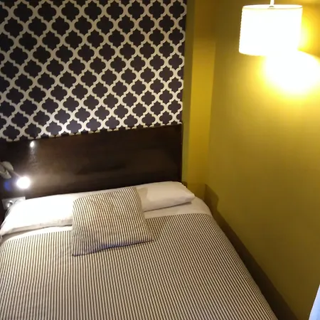 Hostal Gud Salamanca-2