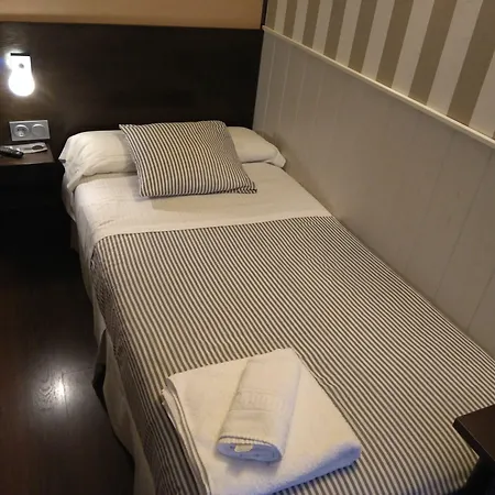 Hostal Gud Salamanca-2