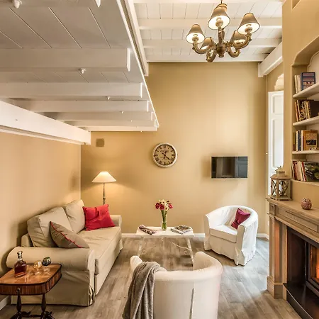 Palazzo Dessy Historic House-3