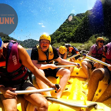 Bunk Guesthouse Hongdae-2
