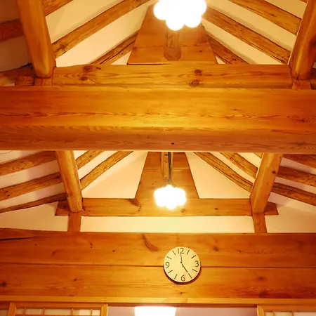 Haemil Hanok Guesthouse-3