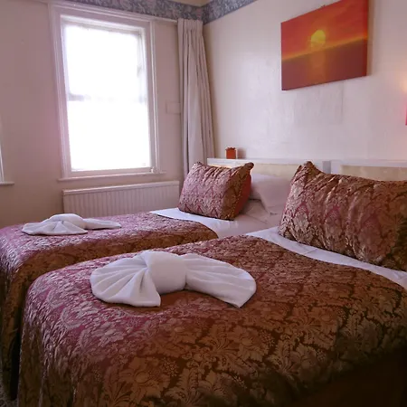 The Ellesmere Hotel Eastbourne-3