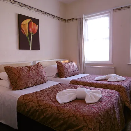 The Ellesmere Hotel Eastbourne-2