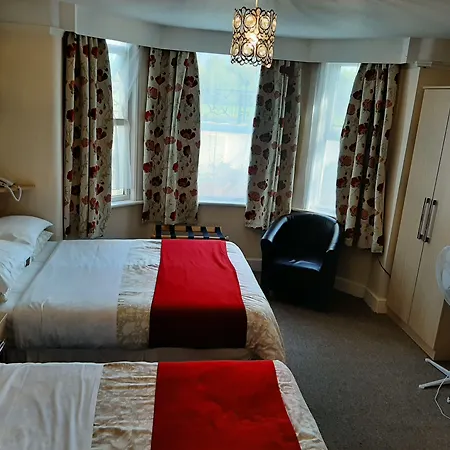 The Sportsview Guest House-3