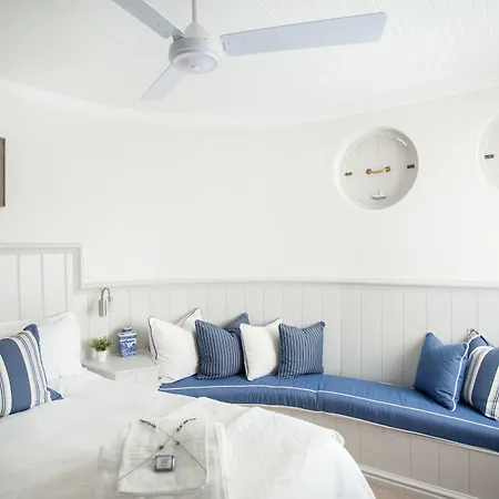 Ocean Watch Guest House-3