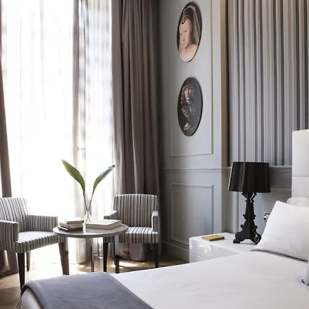 Le Quattro Dame Luxury Suites-3