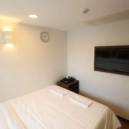 Tripstay Myeongdong-3