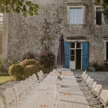 Chateau D'Estrac-3