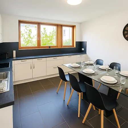 Luxury Modern Room Mit Terrasse-2