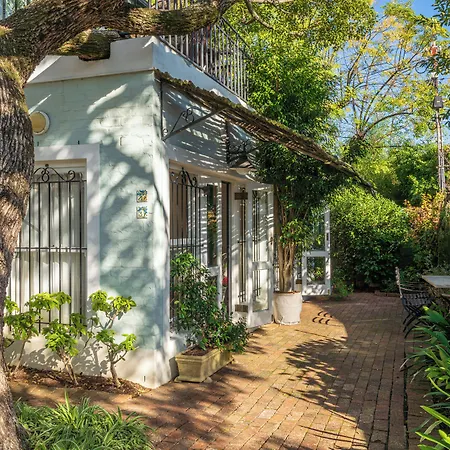Hedge House Guest House-2