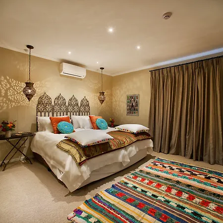 Baruch Guesthouse On Lovell-2