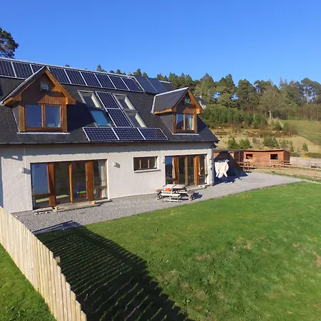 Laggan Luxury Highland Glamping-2