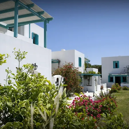 Glarakia Studios-2