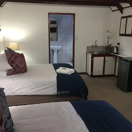 Cuckoos Nest Guest House-3