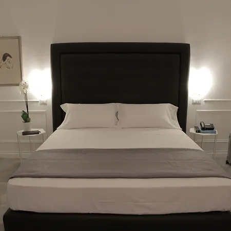 Palazzo Balsamo Suites-3