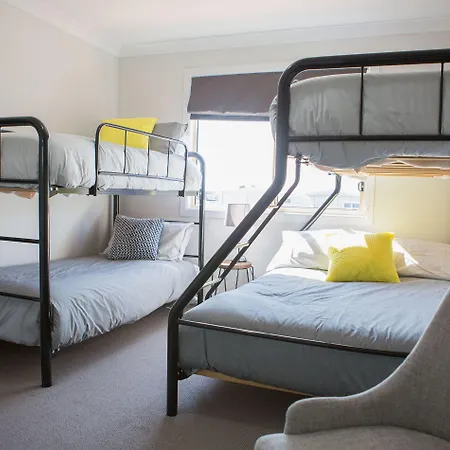 Skylodge Temora-3