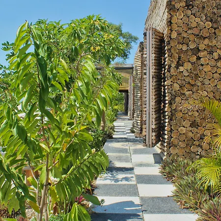 Kabeh Jati Garden Villa & Restaurant-2