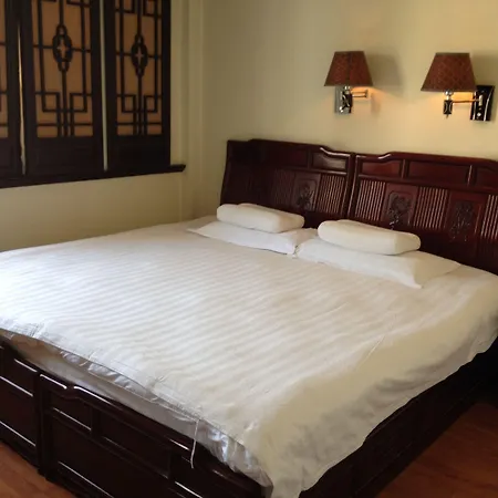 Huangshan Old Street Hotel-3