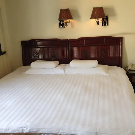Huangshan Old Street Hotel-2