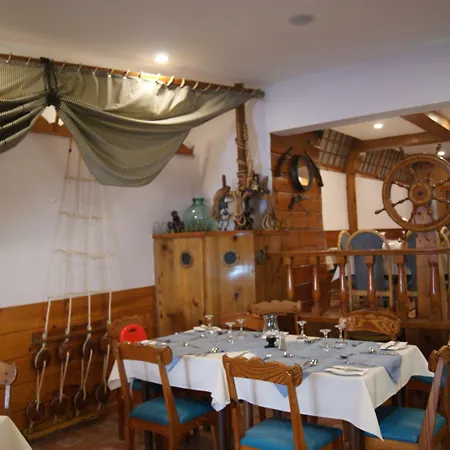 Buccaneers Boutique Guest House-2