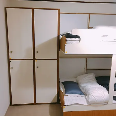 Lux Guesthouse-2