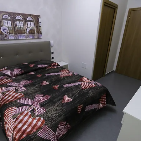 Donn'Anna Suite-2