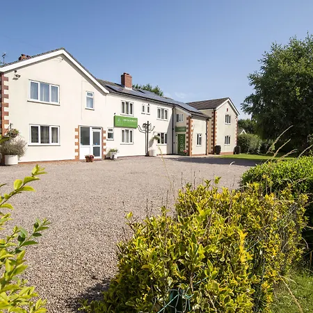 Bridleways Guesthouse & Holiday Homes-3