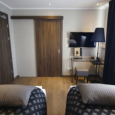 Keflavik Micro Suites-3
